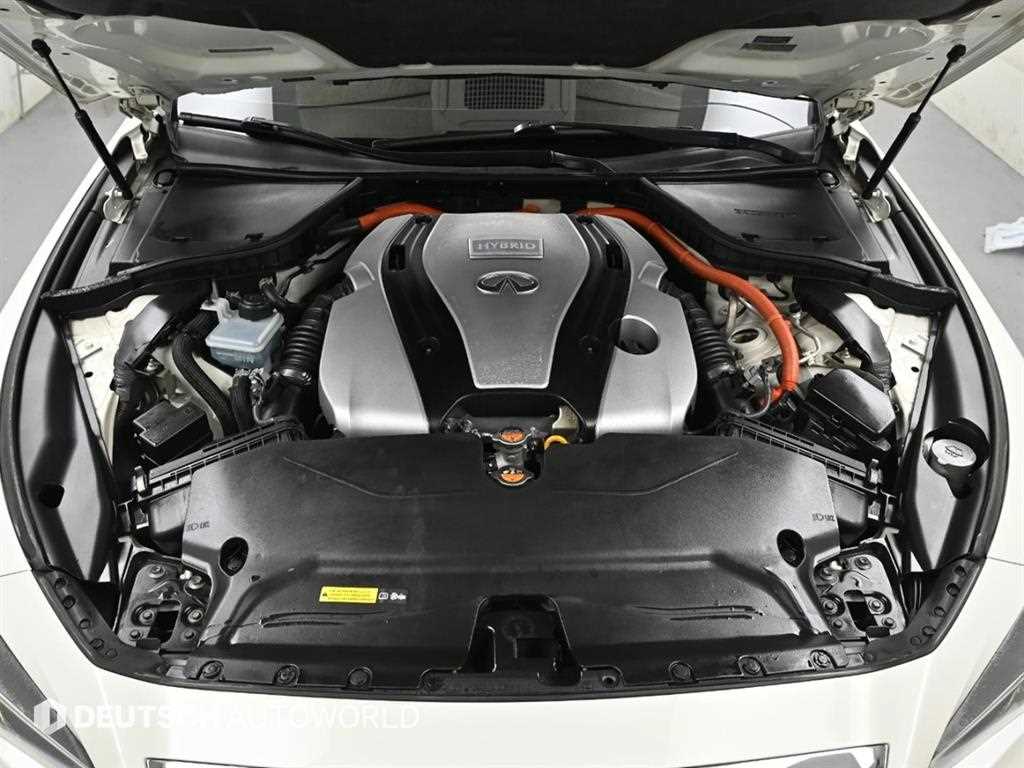 Infiniti Q50 — photo 06