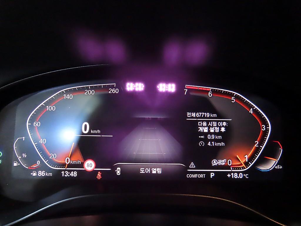 BMW X4 — photo 09