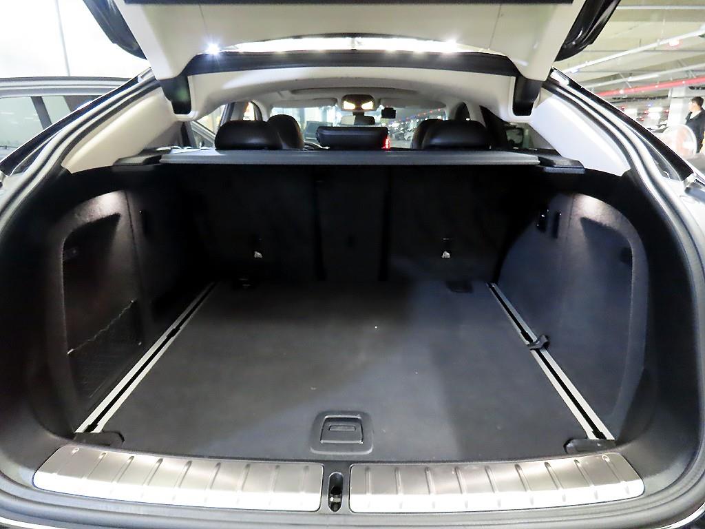 BMW X4 — photo 17