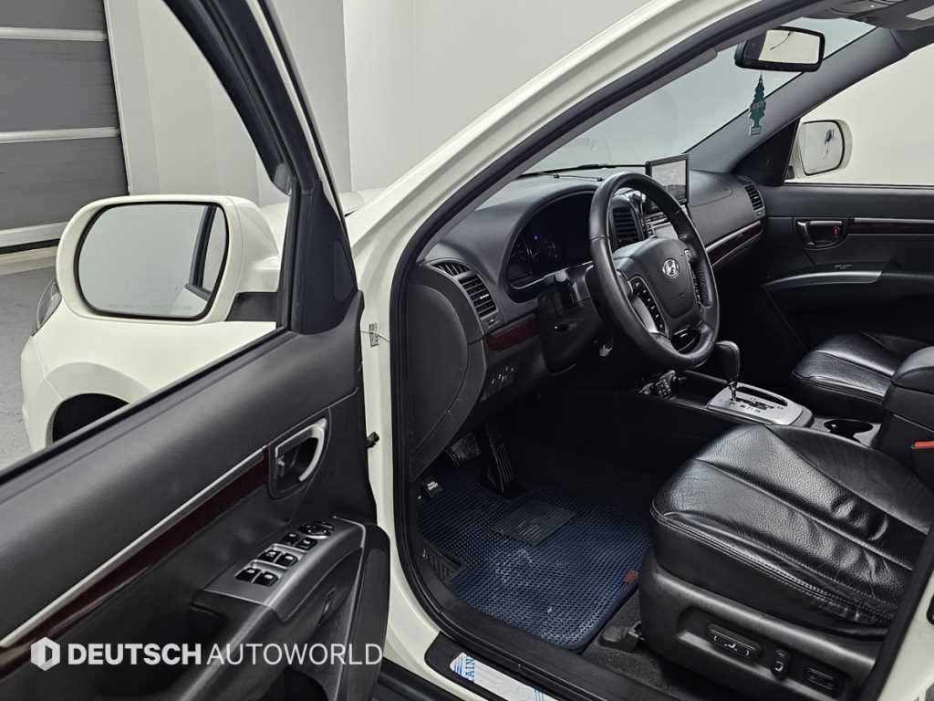 Hyundai Santafe — photo 11