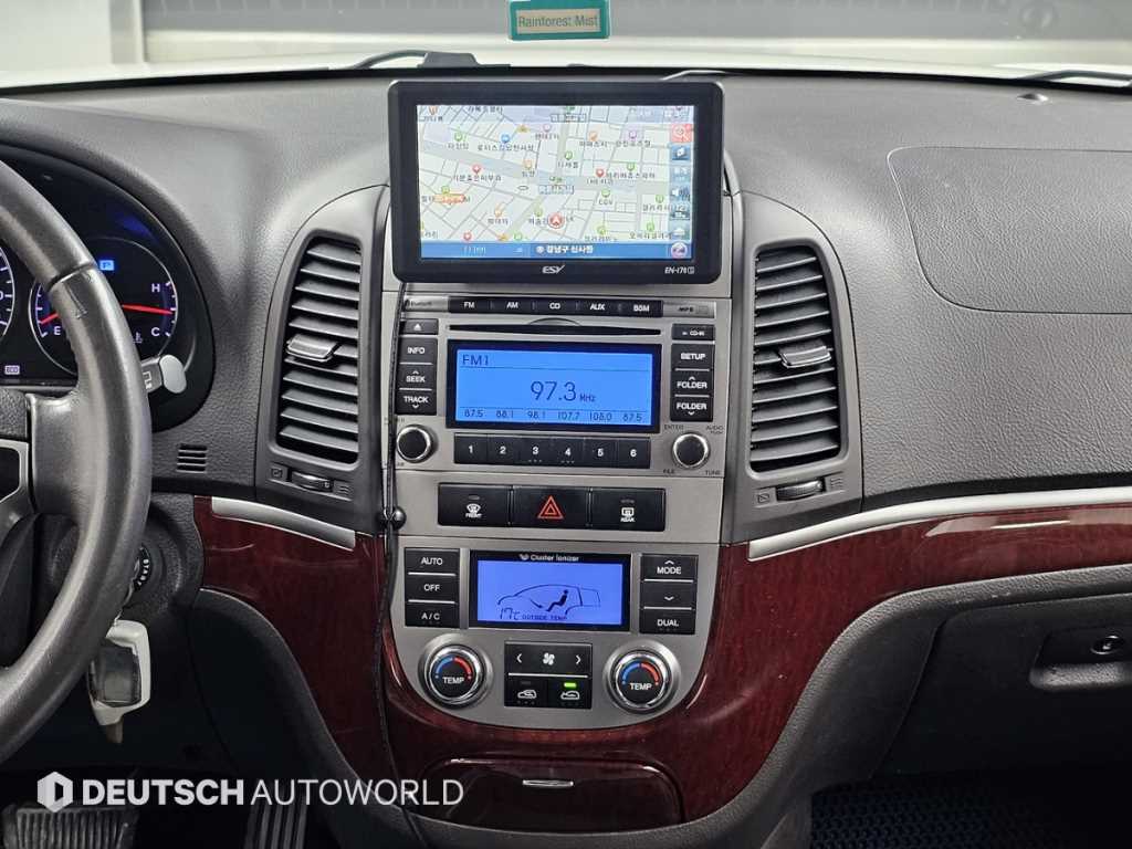 Hyundai Santafe — photo 14