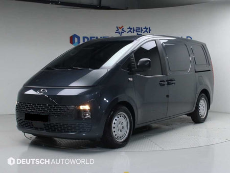 Hyundai Staria — photo 01