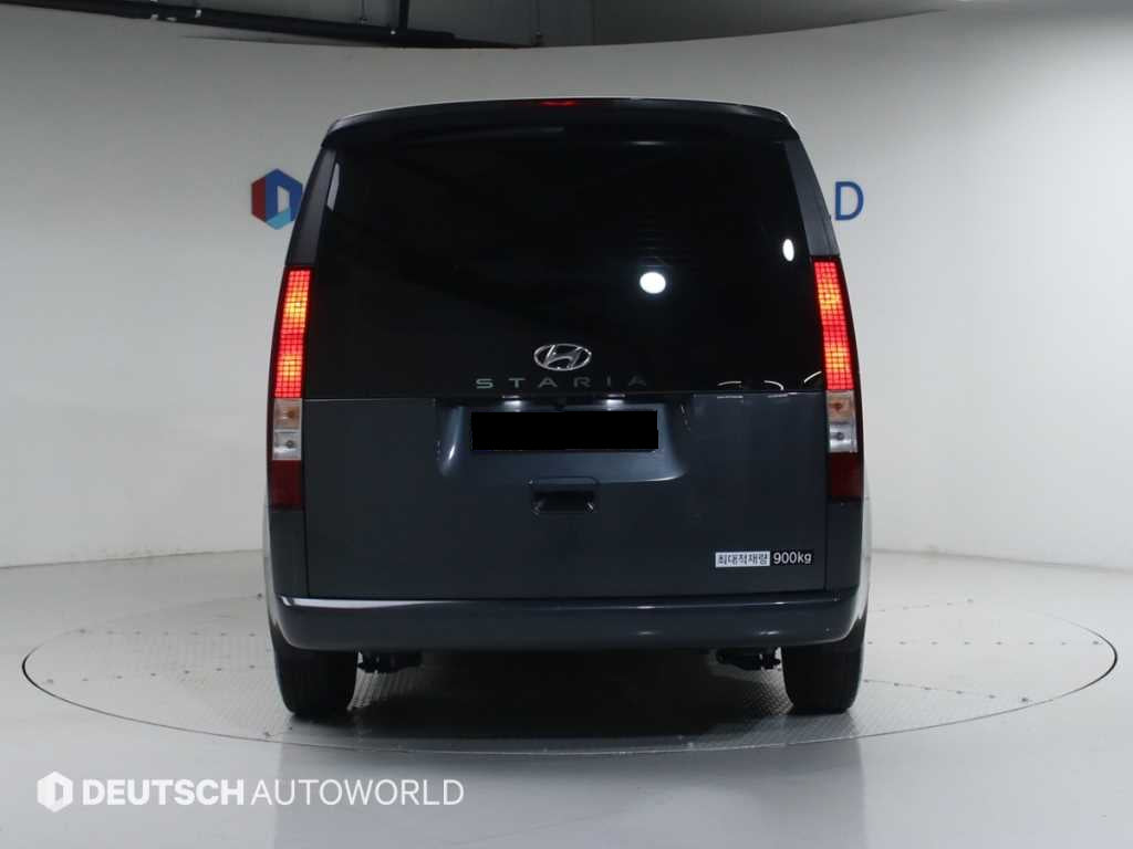 Hyundai Staria — photo 04