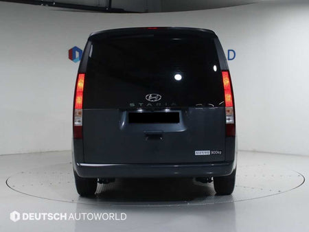 Hyundai Staria — photo 04