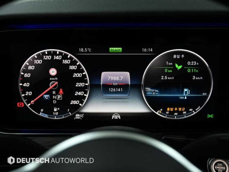 Mercedes-Benz CLS-Class — photo 08
