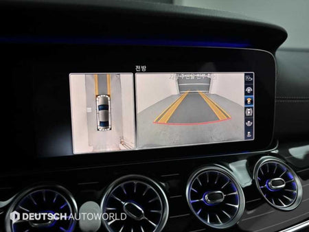 Mercedes-Benz CLS-Class — photo 15