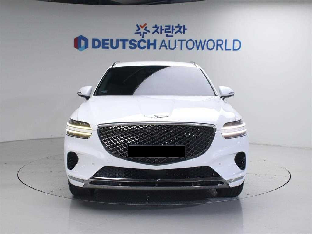 Genesis GV70 — photo 03