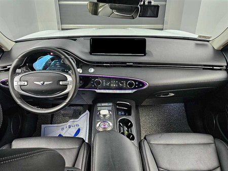 Genesis GV70 — photo 07