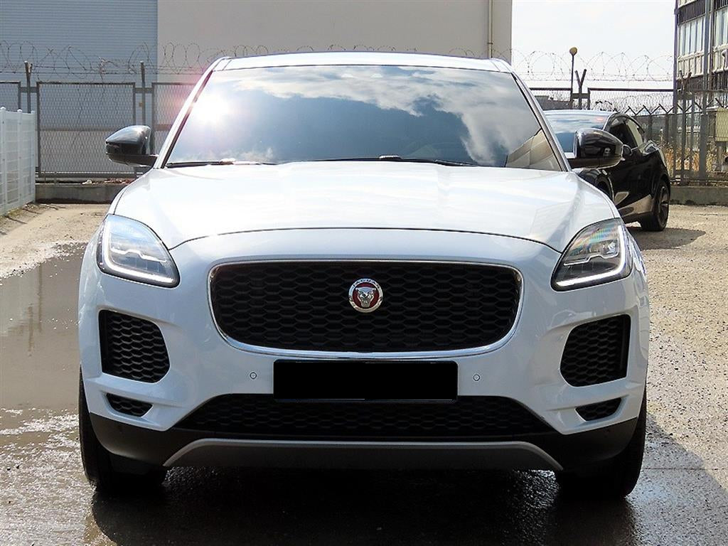 Jaguar E-PACE — photo 01