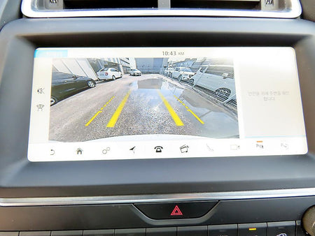 Jaguar E-PACE — photo 14