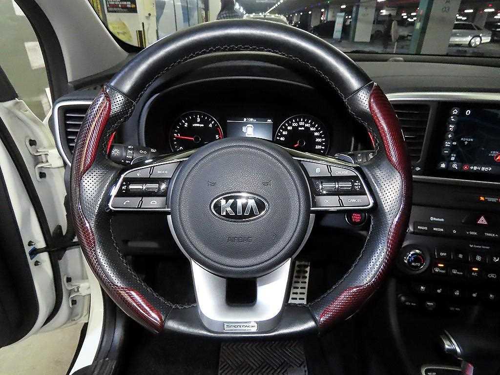 Kia Sportage — photo 08