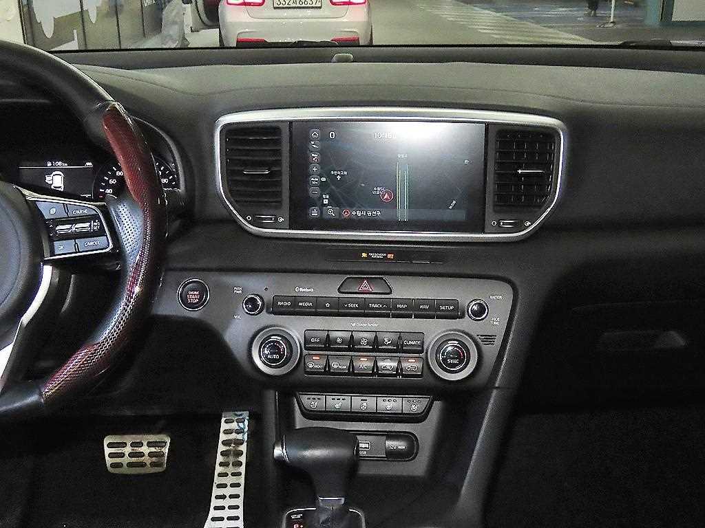 Kia Sportage — photo 11