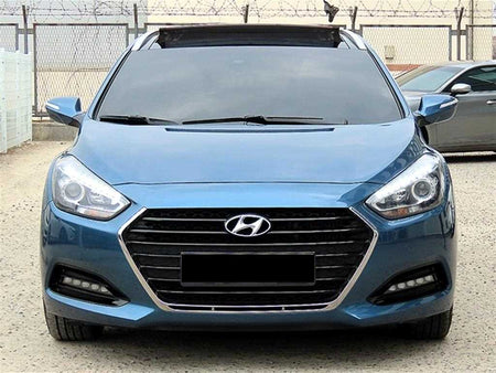 Hyundai i40 — photo 01