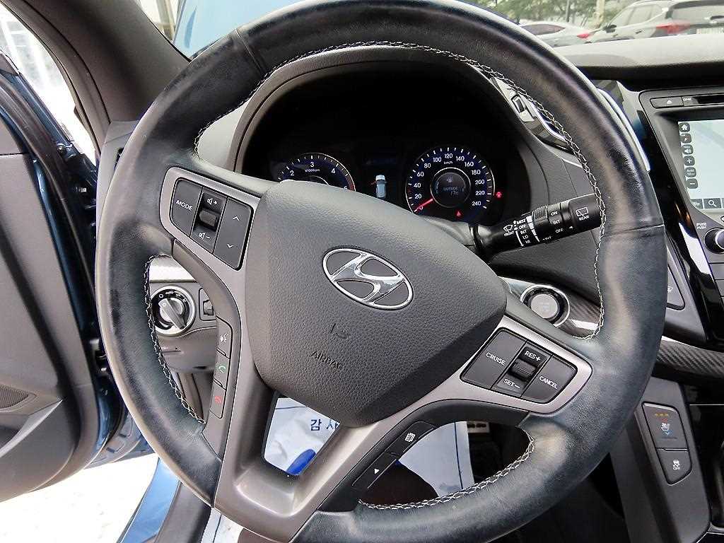 Hyundai i40 — photo 08