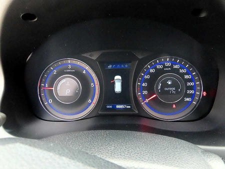 Hyundai i40 — photo 09