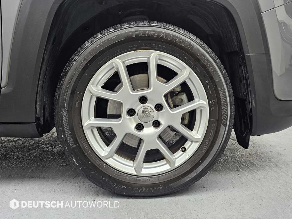 Jeep Renegade — photo 05