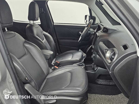 Jeep Renegade — photo 10