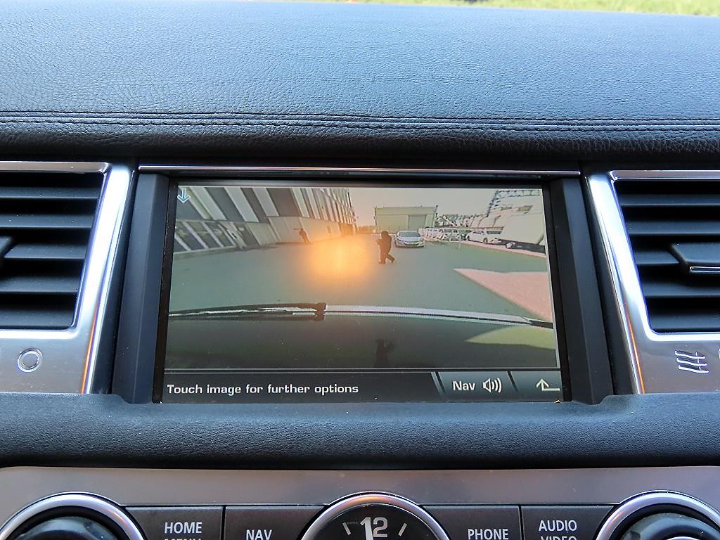 Land Rover Range Rover Sport — photo 13