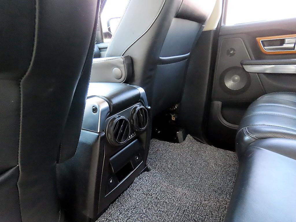 Land Rover Range Rover Sport — photo 16
