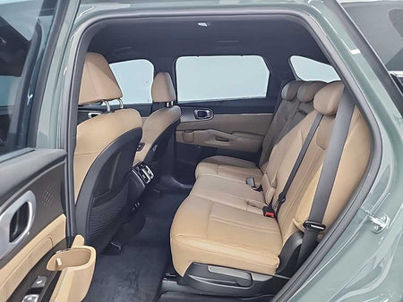 Kia Sorento — photo 12
