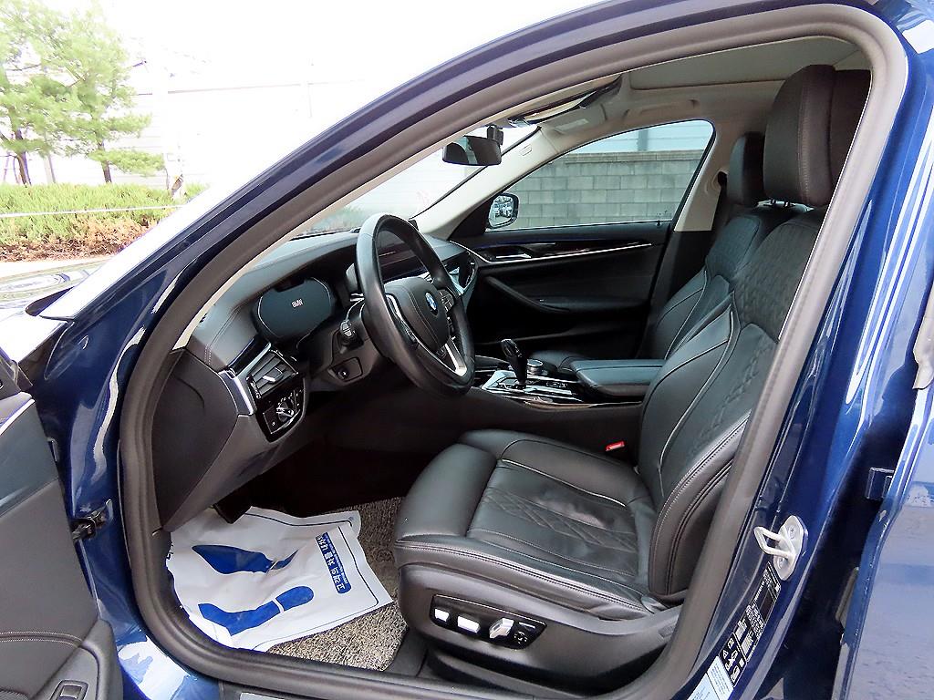 BMW 5-Series — photo 05