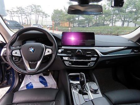 BMW 5-Series — photo 07
