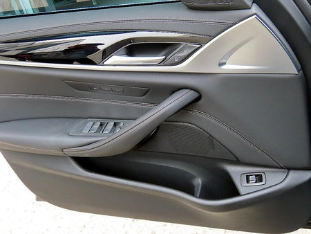 BMW 5-Series — photo 11