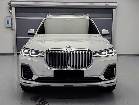BMW X7 — photo 01