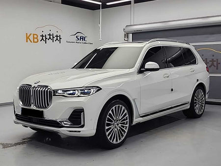 BMW X7 — photo 02