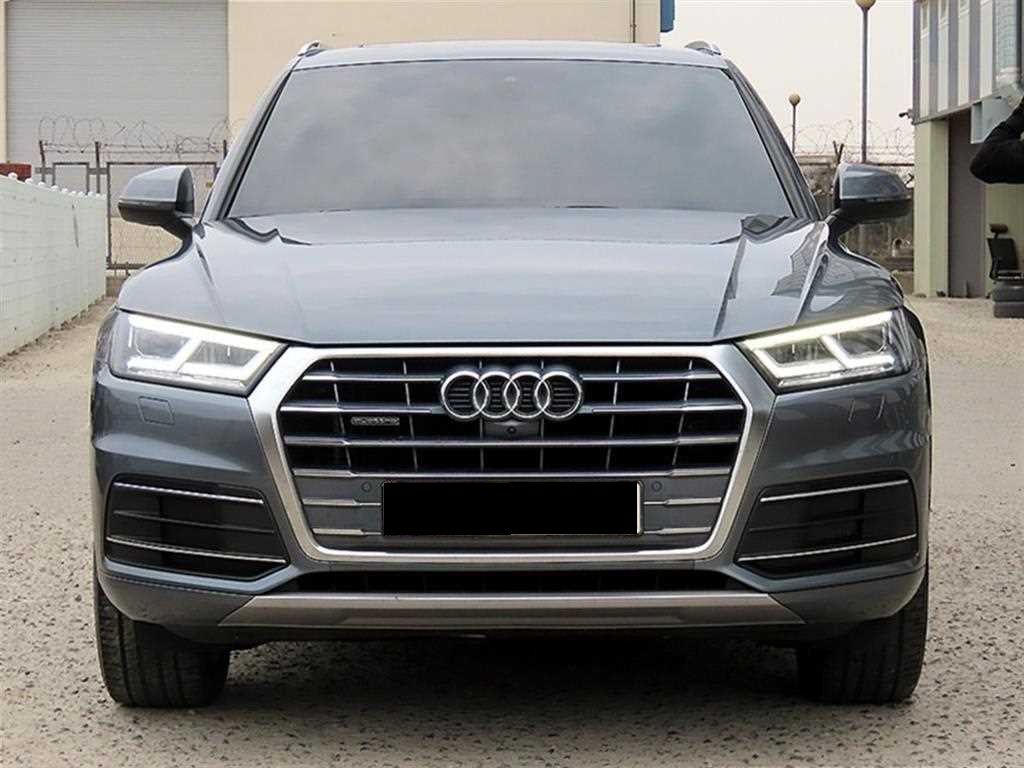 Audi Q5 — photo 02