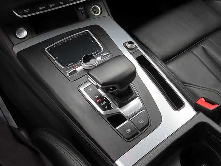 Audi Q5 — photo 11