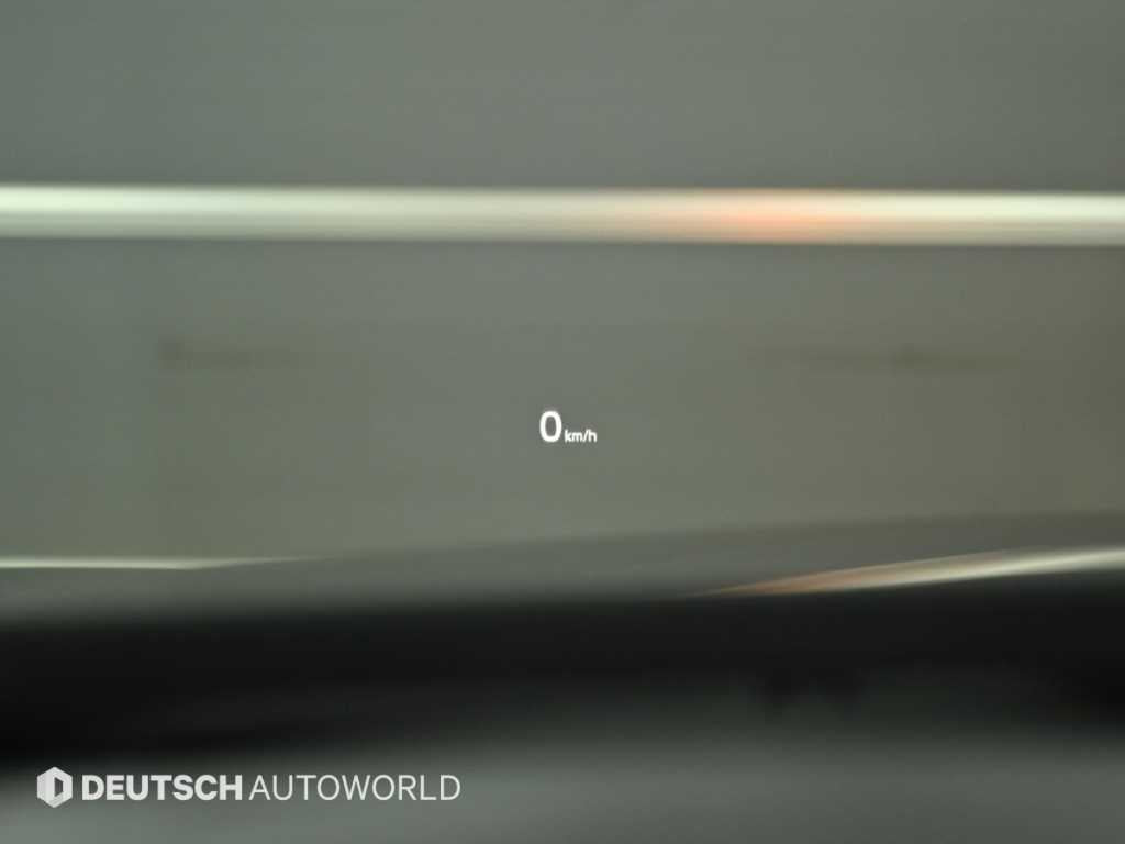 Kia K7 — photo 18