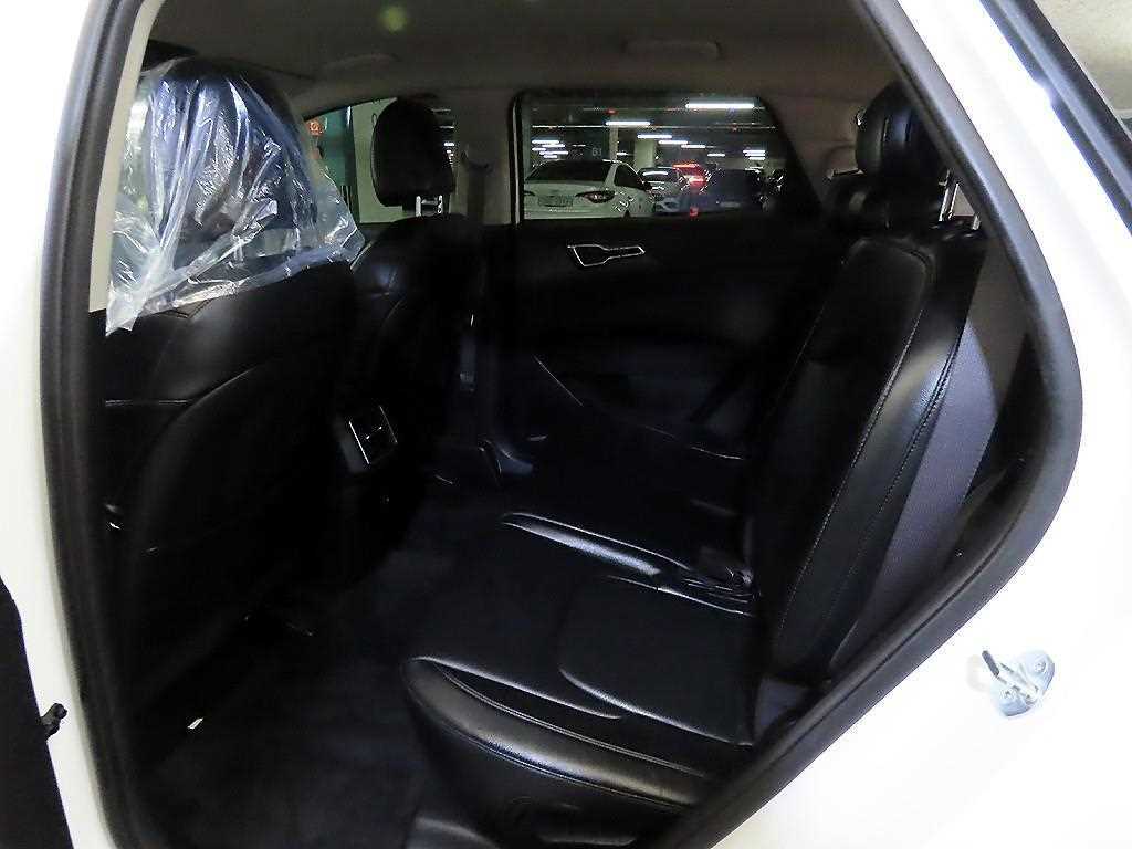 Kia Sportage — photo 07