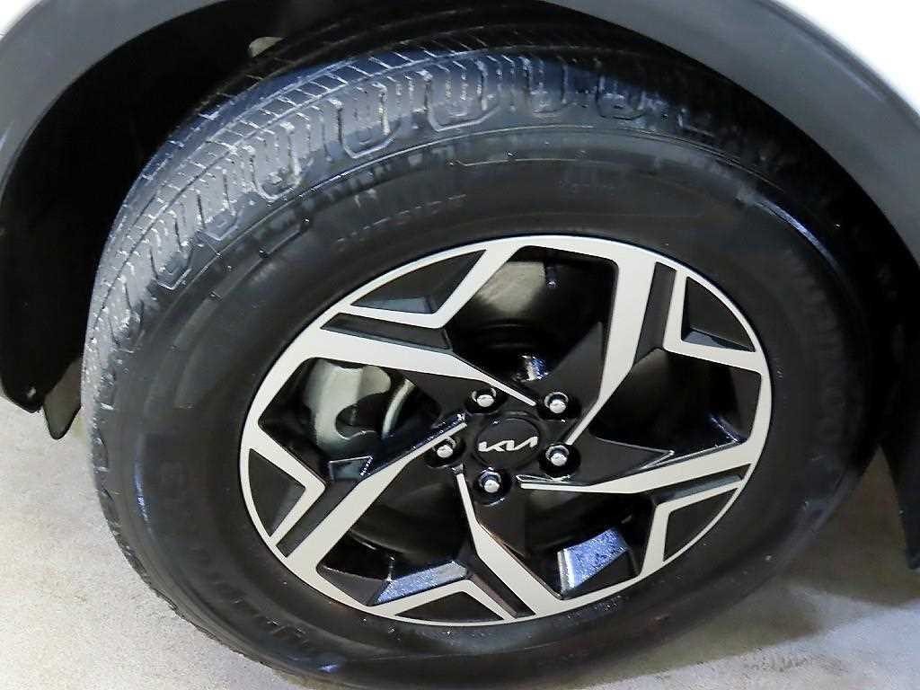 Kia Sportage — photo 20