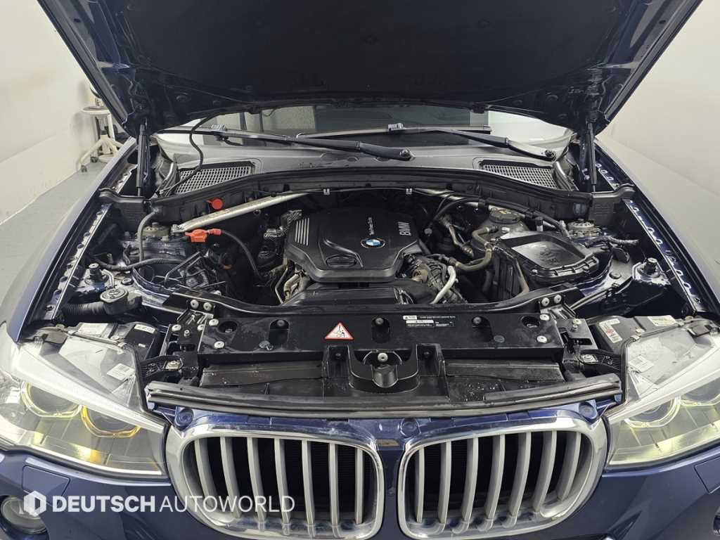 BMW X4 — photo 06