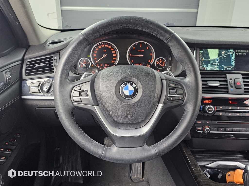 BMW X4 — photo 13