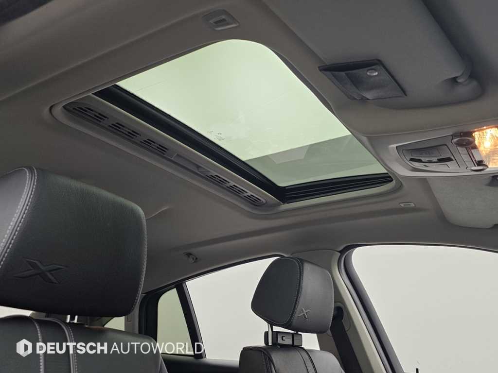 BMW X4 — photo 18