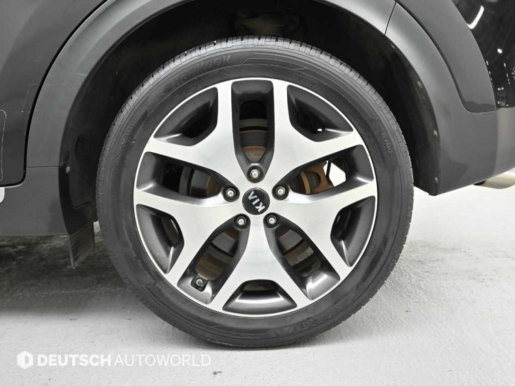 Kia Sportage — photo 05
