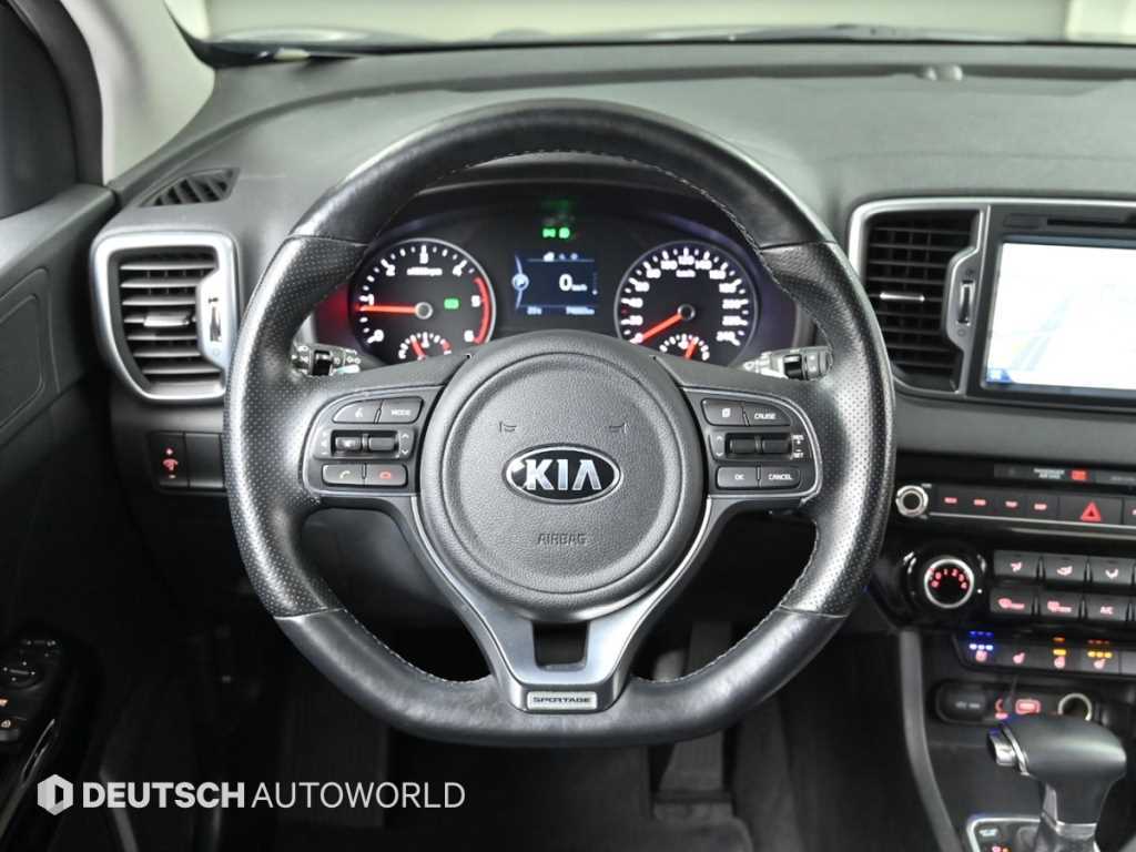 Kia Sportage — photo 13