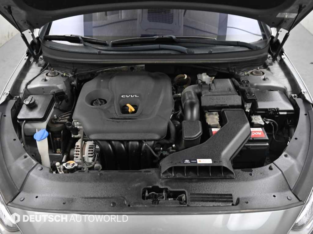 Hyundai Sonata — photo 06