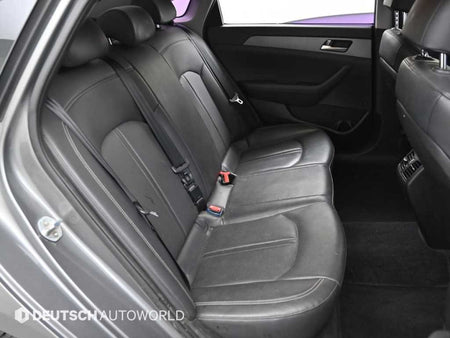 Hyundai Sonata — photo 12