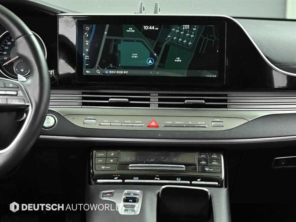 Hyundai Grandeur — photo 14