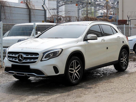 Mercedes-Benz GLA-Class — photo 02