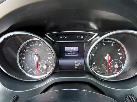 Mercedes-Benz GLA-Class — photo 09