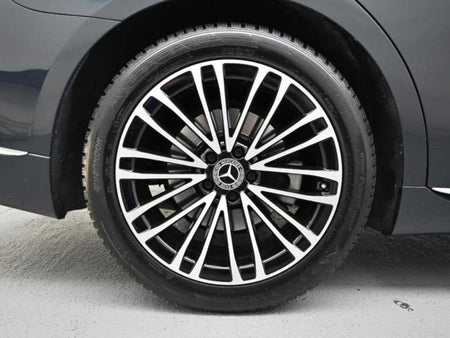 Mercedes-Benz S-Class — photo 07
