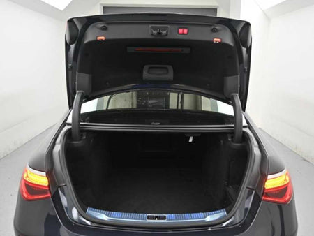 Mercedes-Benz S-Class — photo 19