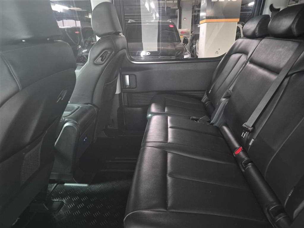 Hyundai Staria — photo 09