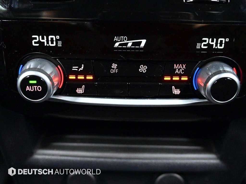 BMW 5-Series — photo 16