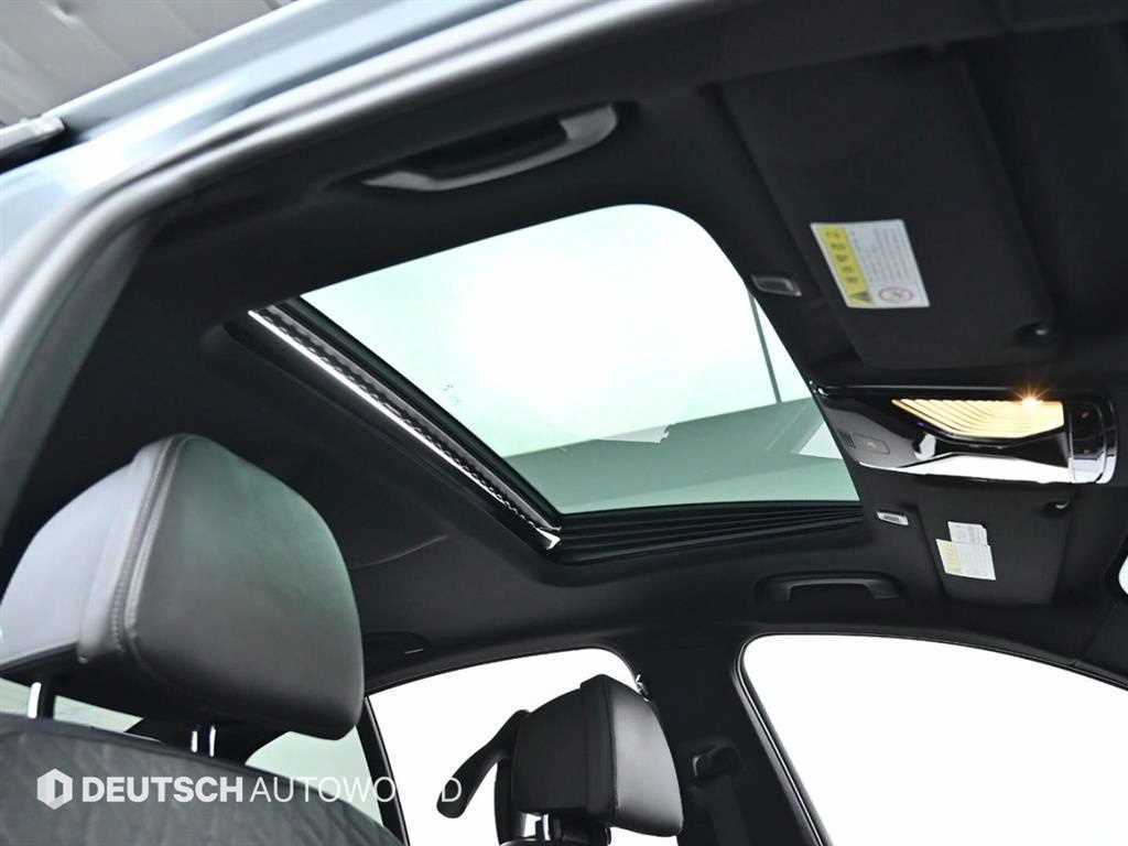 BMW 5-Series — photo 19