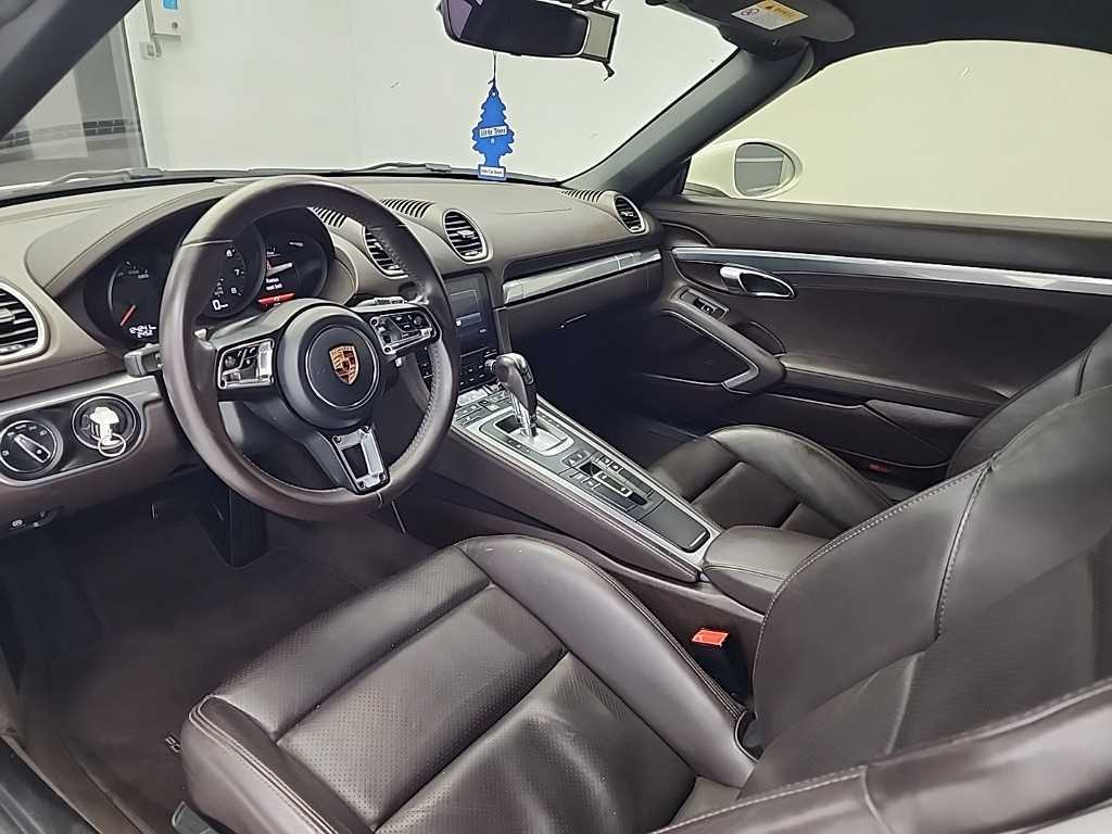 Porsche 718 — photo 07